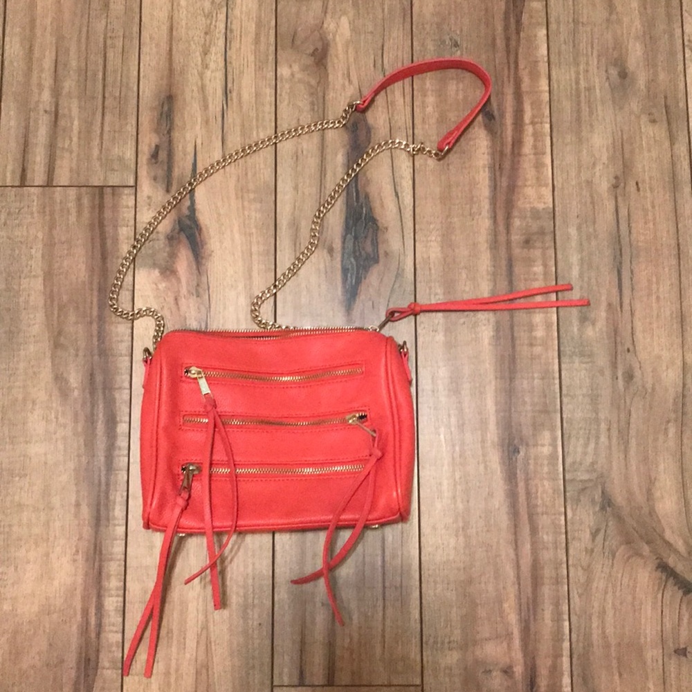 Crossbody purse